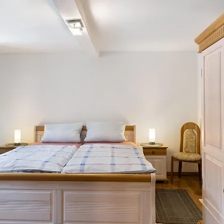 Stadthaus شقة ملريش اشتات